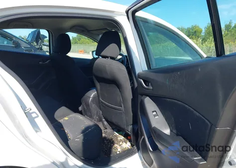 2015 Mazda Mazda3 I Sport из США, поврежденный, VIN 3MZBM1K76FM185123